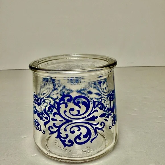Vintage Oui Yogurt Single Serving Glass Jars Various Patterns Cups - Set Of 5 - Picture 3 of 6